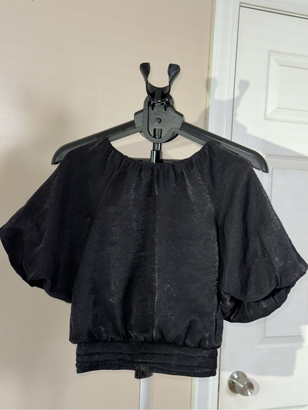 Express Black Puff Sleeve Satin-Like Crop Top XS